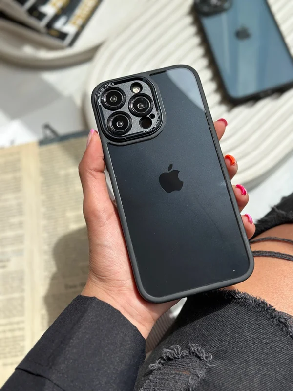83257e قاب آیفون Dark Focus Pixels مات - تصویر 1